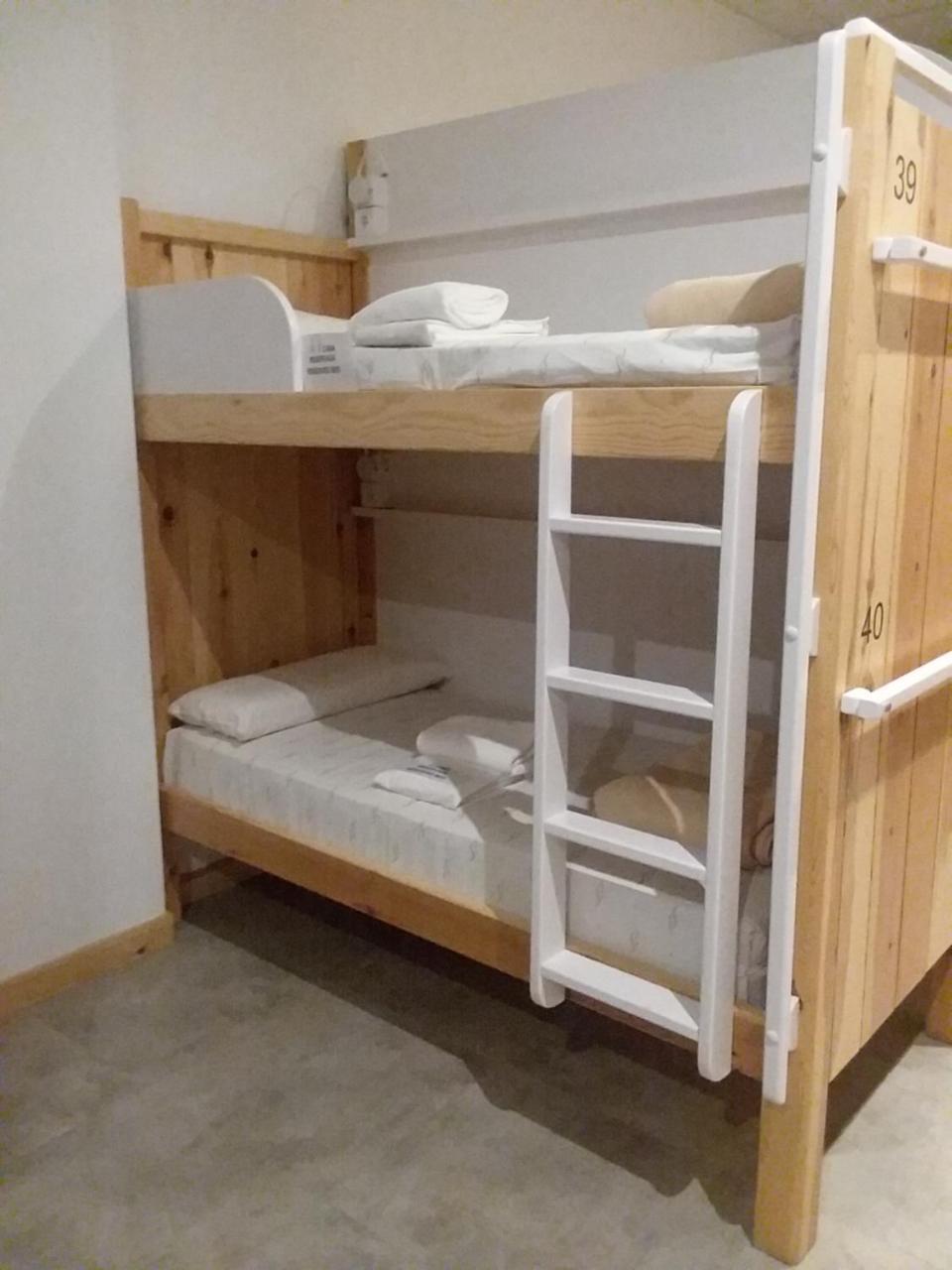 Hostel Albergue Milladoiro *